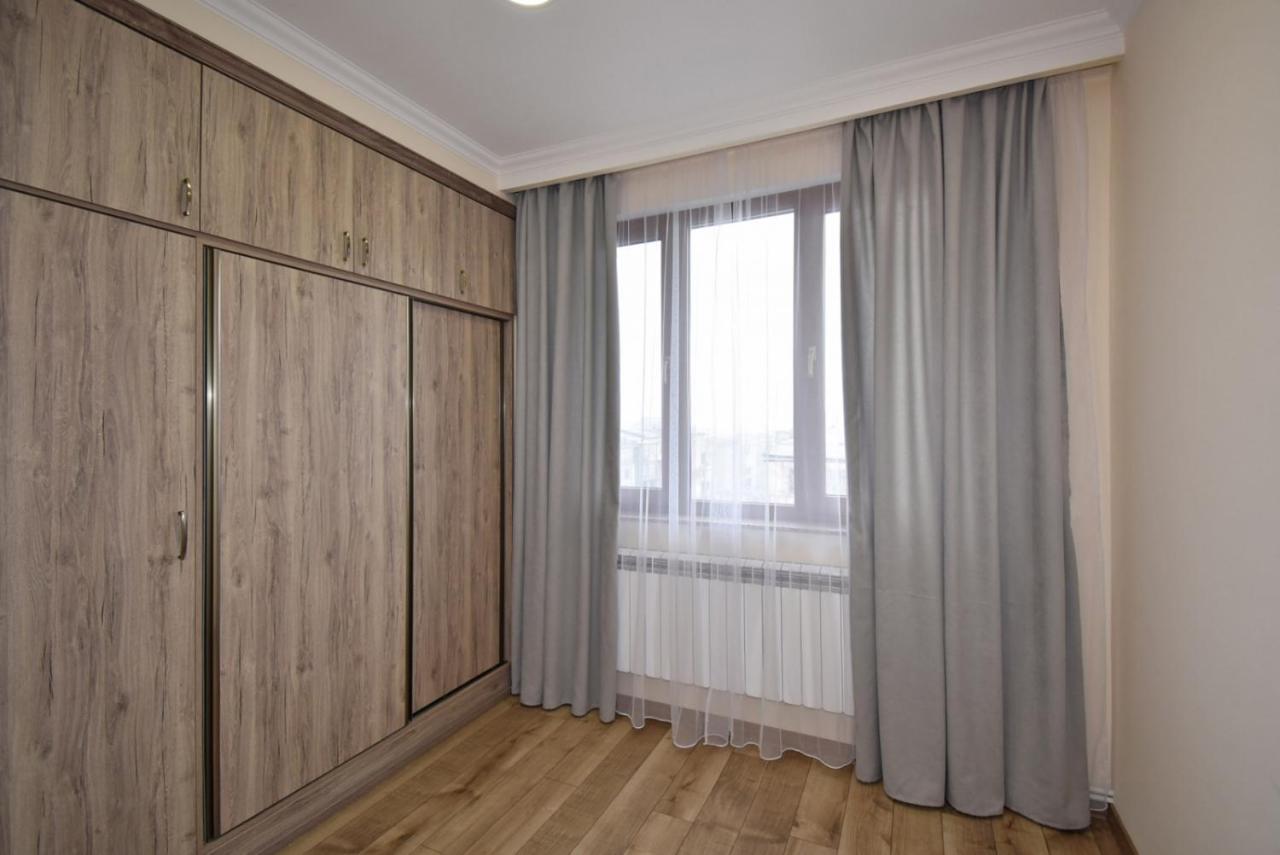 2 Bedroom Apartment, Quiet And Spacious Jerevan Exteriér fotografie